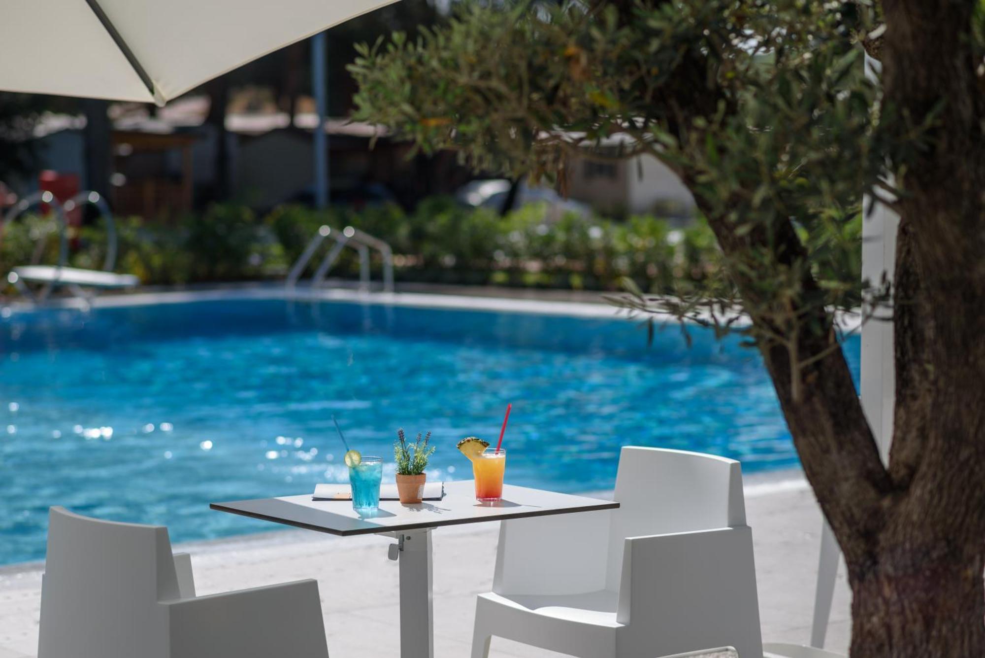 Maistra Camping Valkanela Pitches Funtana Bagian luar foto